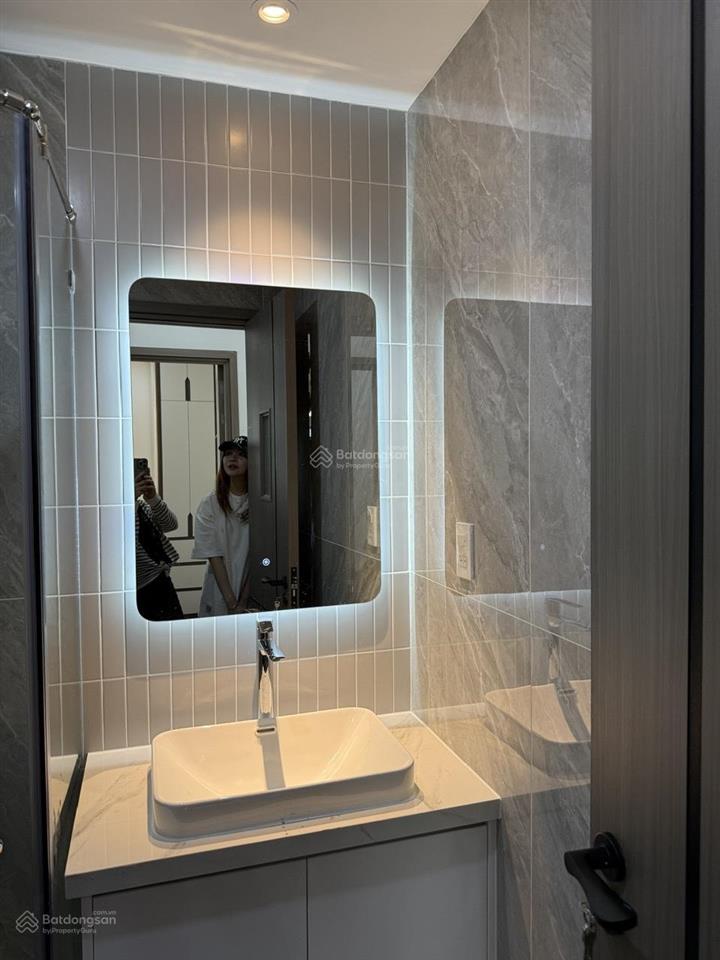 Cần bán căn hộ sky garden 2, pmh, q7 nhà đẹp, mới 100%, nội thất cao cấp.  0917 300 ***