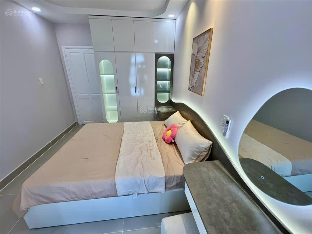 Cần cho thuê nhanh căn hộ sky garden  pmh  q7 nhà đẹp, giá rẻ.  0917 300 ***