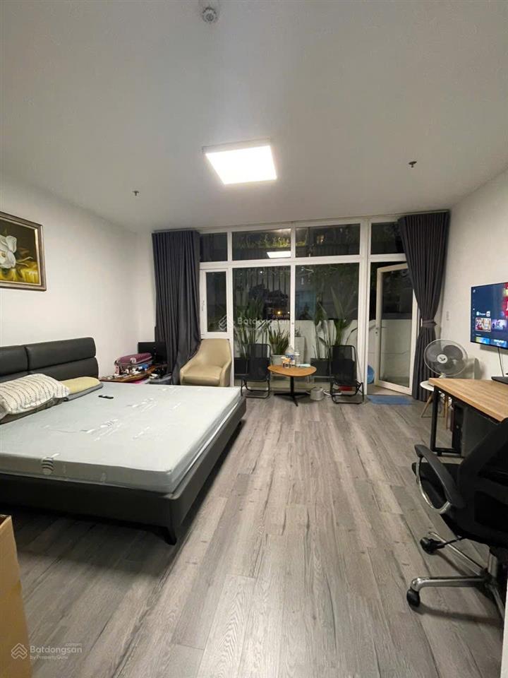 Cần cho thuê studio full nội thất q7  11tr/th