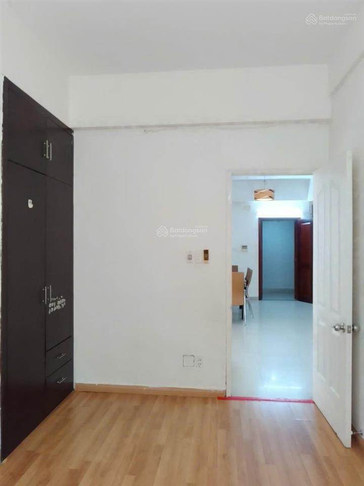 Cần bán gấp căn hộ vạn đô 348 bến vân đồn . phường 1 . quận 4 tphcm .   0933 316 ***