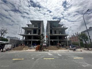 Lô đất giá tốt nhất khu dân cư sadeco vivo city tìm chủ. dt 12.5x20m cn đủ 250m2 giá 118tr/m2