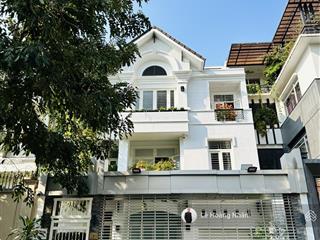 Chính chủ cần bán biệt thự nam long trần trọng cung 8x24m. 3 lầu, 7pn, cần bán gấp.