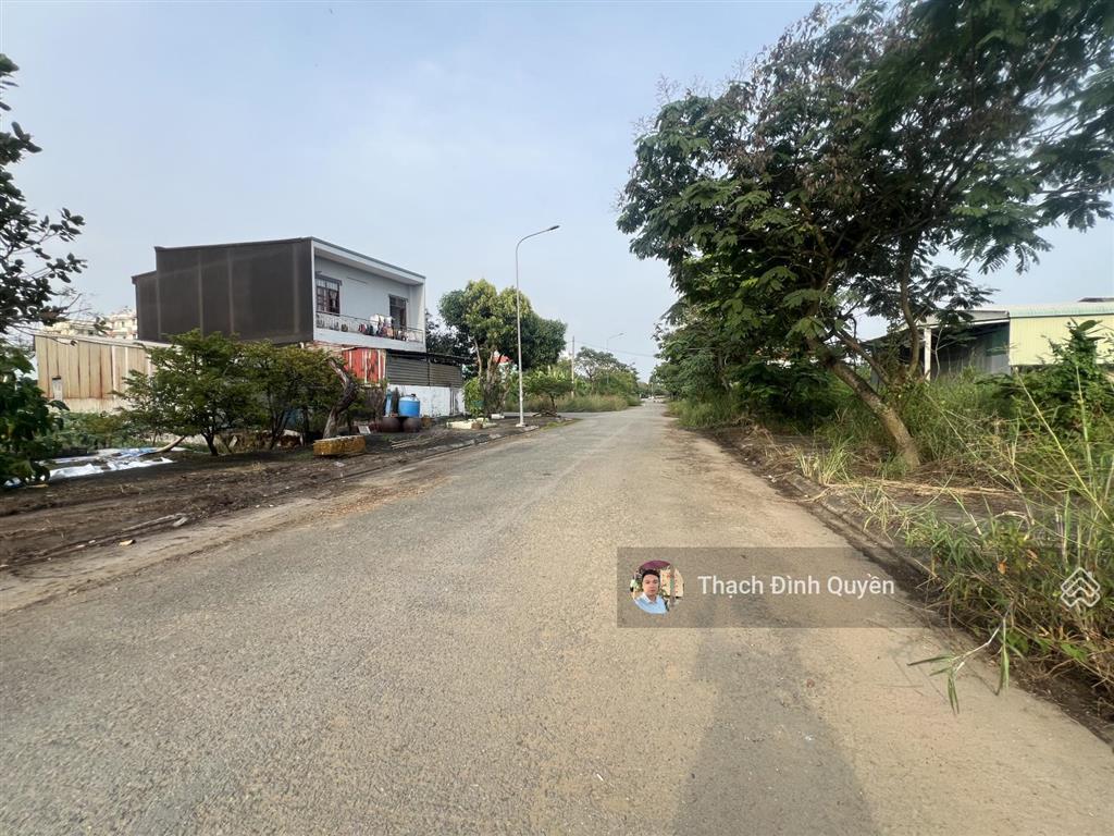 Đất thổ cư hẻm 512 nguyễn văn tạo, dt 10x39,5m giá 10,5 tỷ