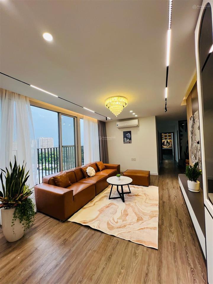 Cần bán căn hộ star hill, view đn nội thất mới 100%