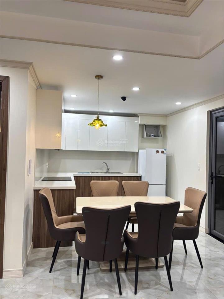 Homyland riverside  dt 81m2  2 phòng ngủ  view cực thoáng