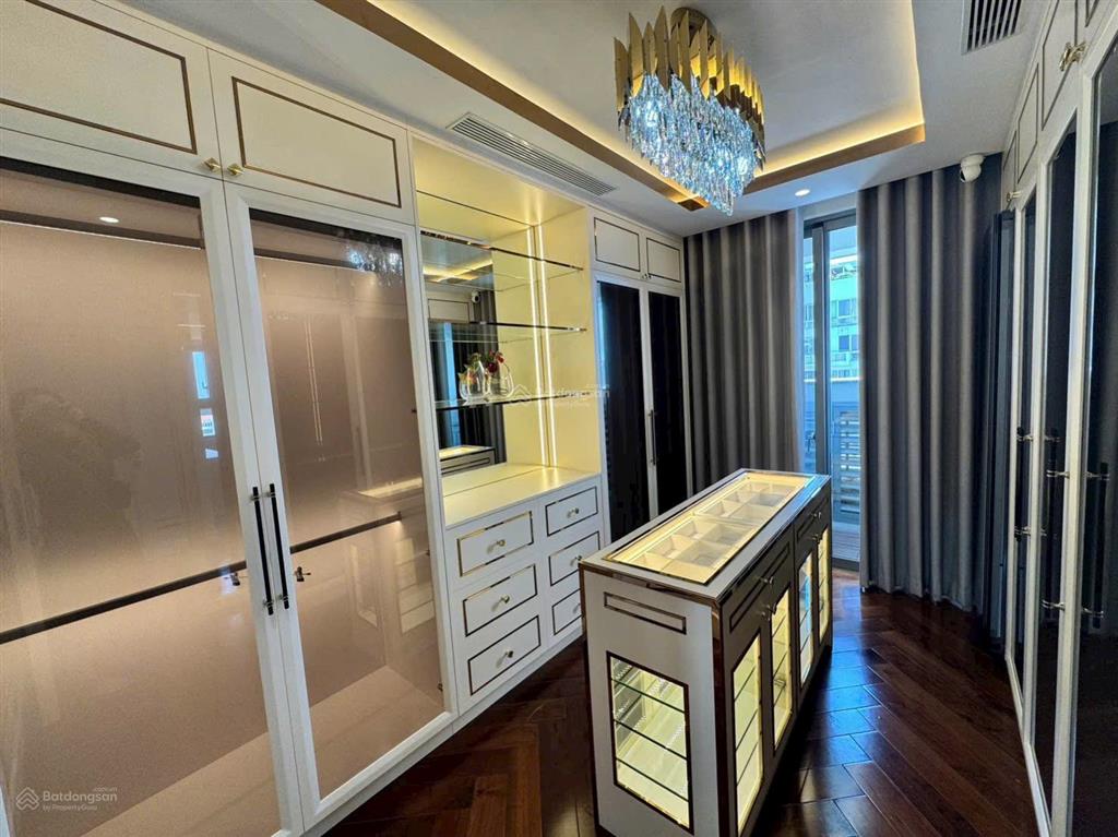 Riverpark premier  dt123m  view sông  hình thực tế  giá chỉ 17.8 tỷ ( + ô xe hơi )