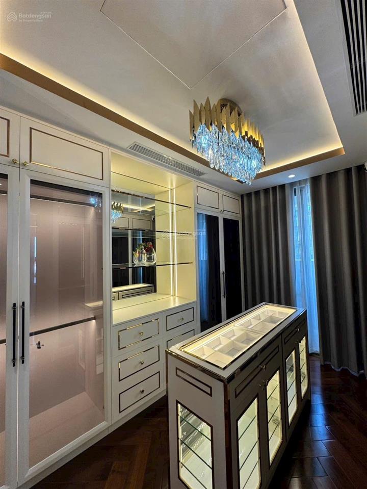 Riverpark premier  dt123m  view sông  hình thực tế  giá chỉ 17.8 tỷ ( + ô xe hơi )