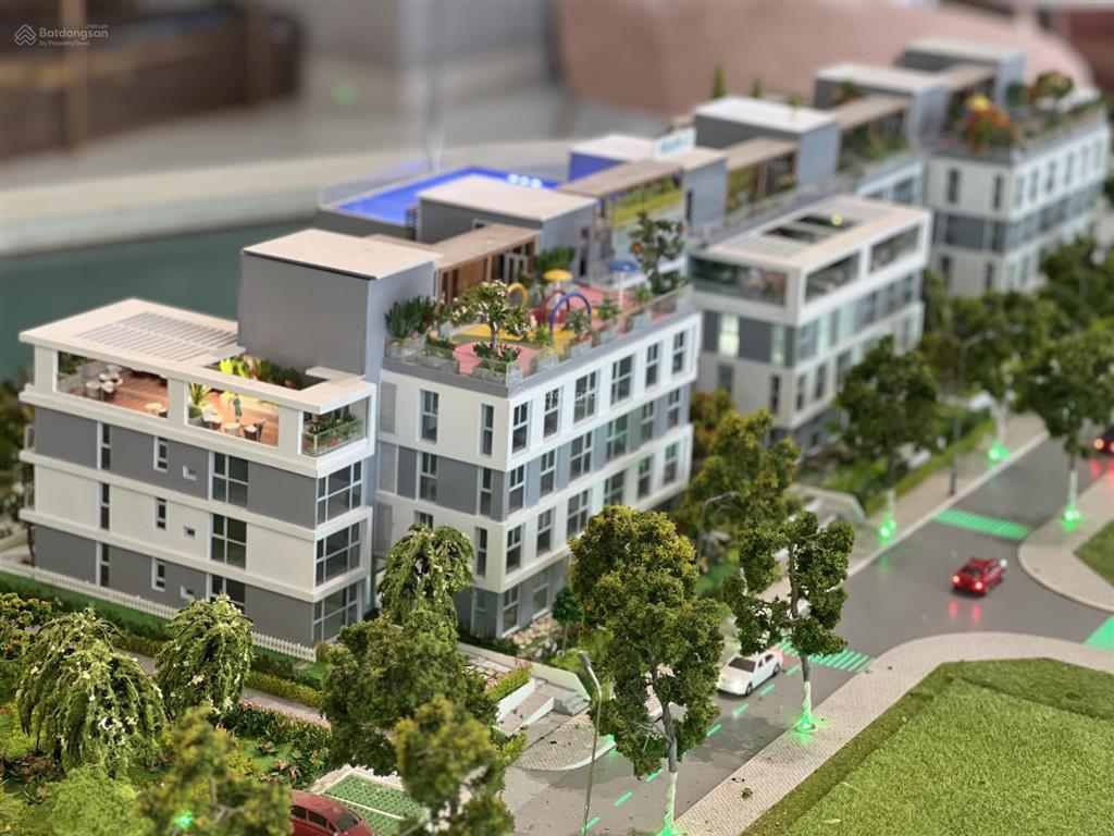 Tôi cần bán căn hộ trệt panomax river villa, có sân vườn, căn đẹp nhất dự án.