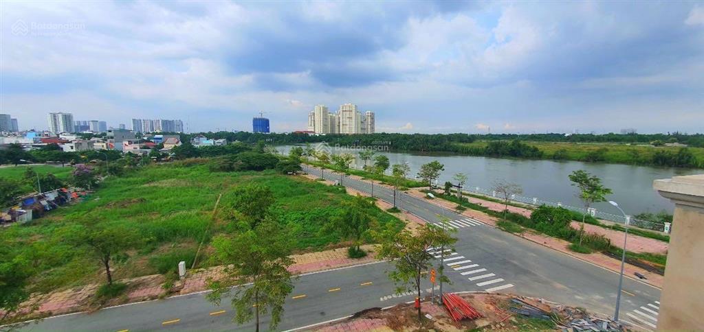 Kẹt tiền bán nhanh lô villa kdc bộ công an, đường phạm hữu lầu, giá 66tr/m2.  0909 460 *** đức