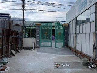 Bán nhà mt đoàn nguyên tuấn, bình chánh, dt 5x35m(177m2). giá tốt đầu tư 6tỷ6.  0909 460 *** đức