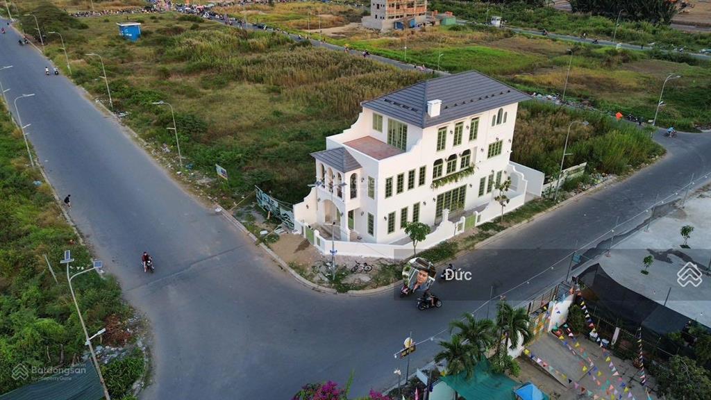 Bán cặp đất kdc thái sơn bqp, đường nguyễn hữu thọ dt 250m2, giá 59tr và 85tr/m2,  0909 460 *** đức