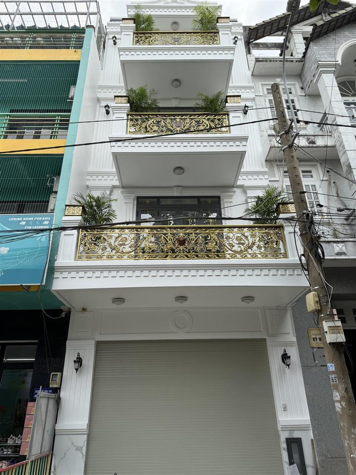 Bán nhà a5 đường d1 phú mỹ chợ lớn quận 7, dt 5x19m, 3l, full nội thất, thang máy, 17,9tỷ