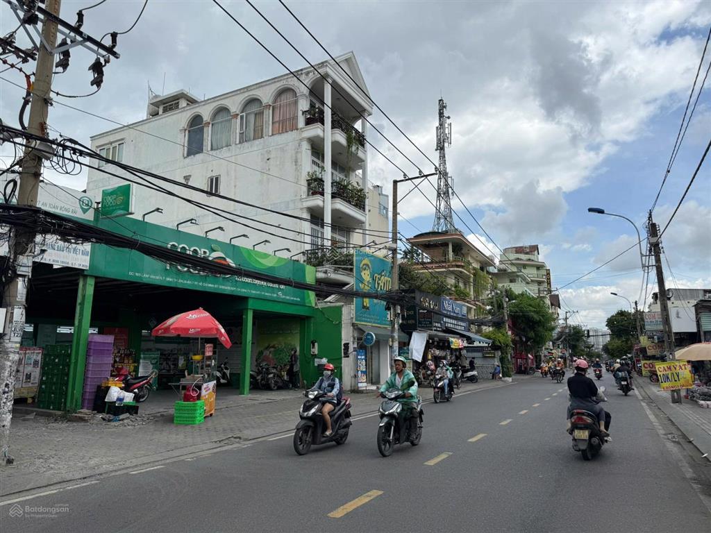 Bán nhà mặt tiền 167 lâm văn bền p.tân thuận, tphcm, dt7.8m x 43,3m, 317.4m2, 113tr/m2.