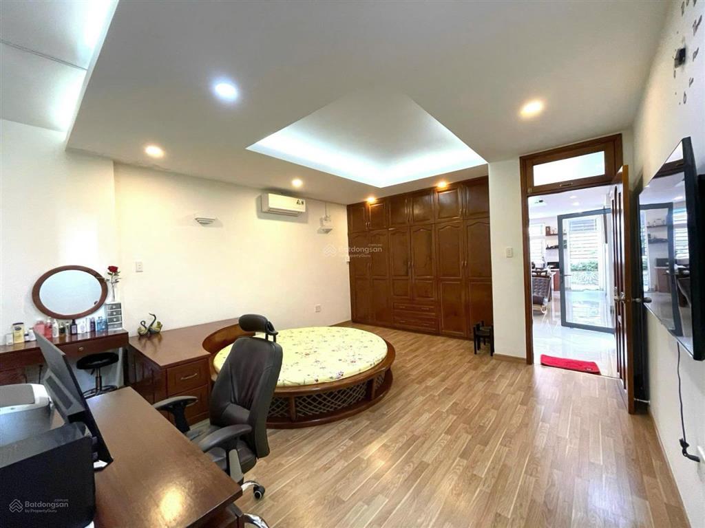 Biệt thự giá tốt nam long trần trọng cung, p. tân thuận tphcm, dt 8x24m, 2l, 27tỷ