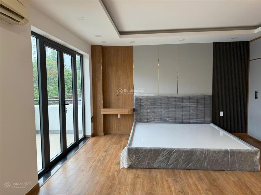 Biệt thự giá tốt nam long trần trọng cung, p. tân thuận tphcm, dt 8x24m, 2l, 27tỷ