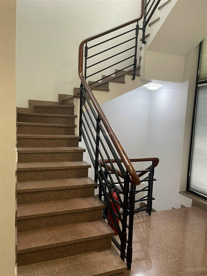 20,5 tỷ  dt 6x21 căn nhà phố giá tốt nhất dự kdc phú mỹ vạn phát hưng.  0906 459 ***