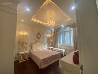 Bán căn bt kdc him lam quận 7 dt7,5x20m giá bán 55 tỷ có thang máy view công viên 0911 775 ***