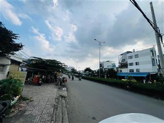 Bán đất ngay mặt tiền hoàng trọng mậu (d1) dt378m2 giá 81 tỷ có sổ vị trí đẹp 0911 775 ***