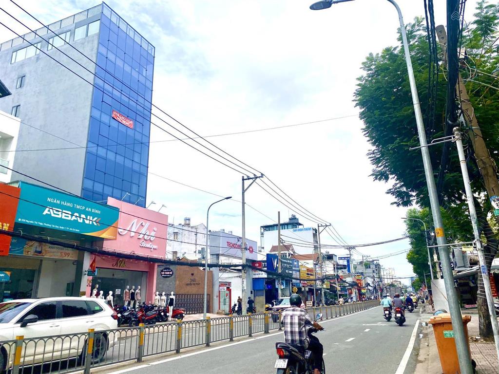 Bán nhà mặt tiền đường nguyễn thị thập đoạn đẹp gần lottemart q7