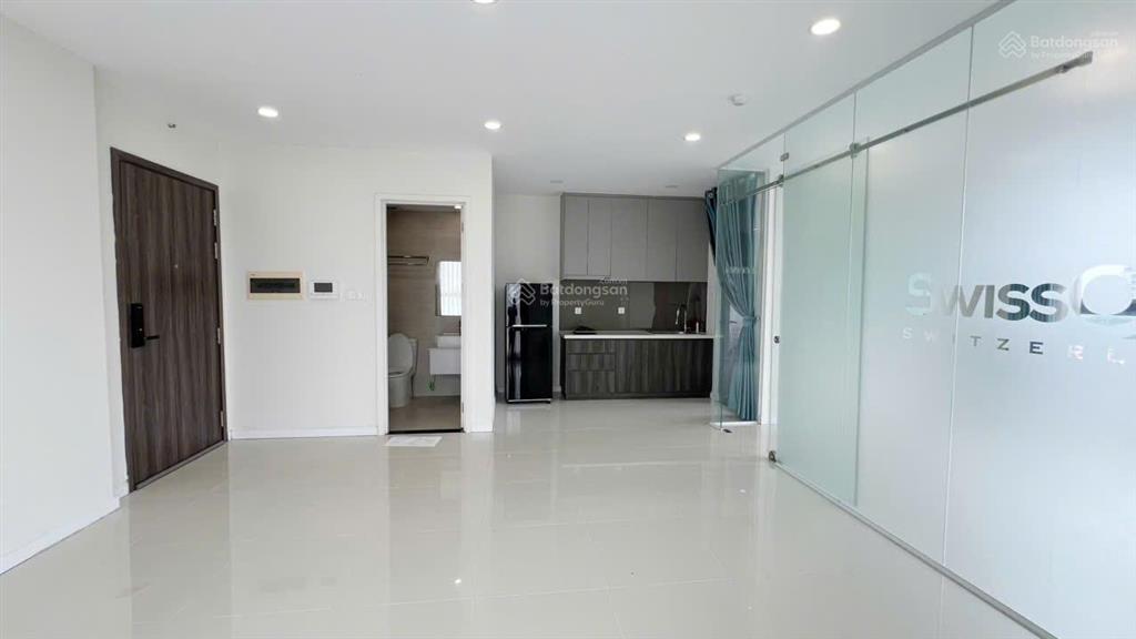 Chuyển nhượng căn góc đẹp 55m2, bàn giao có rèm, máy lạnh giá chỉ 3tỷ7, lavida plus