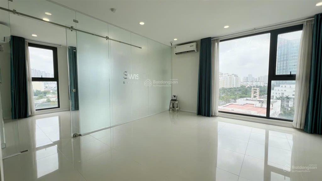 Chuyển nhượng căn góc đẹp 55m2, bàn giao có rèm, máy lạnh giá chỉ 3tỷ7, lavida plus