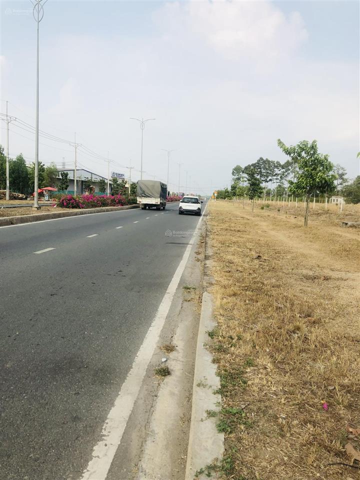 Bán 2 lô đất liền kề tại nguyễn trãi, 10 triệu / m2, 1441 m2 và 1423m2 pháp lý sổ hồng