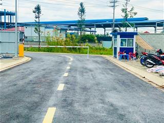 Khách kẹt tiền bán hòa vốn lô 100m2 view công viên chỉ 3,85 tỷ  tuấn 0939 386 ***