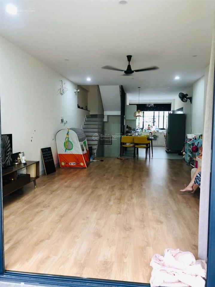 Cần bán nhà kdc 6b  intresco, dt 100m2  11,8 tỷ  sổ hồng  0906 694 *** mrs. diệu