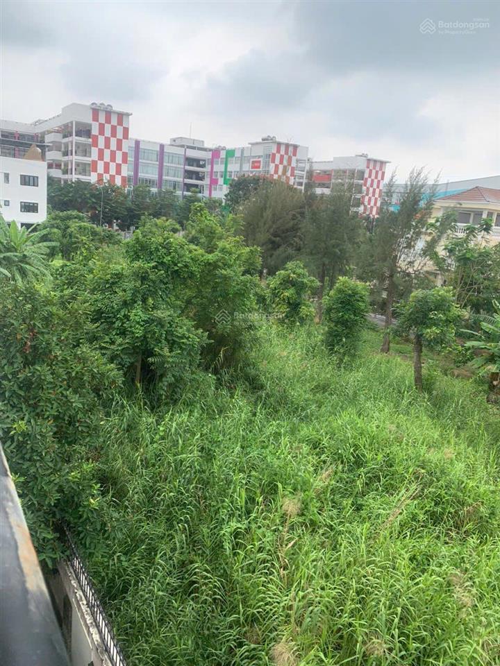 Cần bán biệt thự view sông kdc 13c dt15x20m 1tr 2 lầu st, 5pn 5wc giá 10tỷ  0906 694 ***