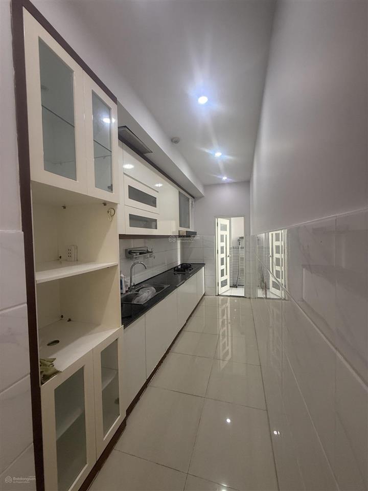 Cần cho thuê căn hộ topaz elit nhà trống 79m2  2wc  2wc, giá 10.5tr/th,  0906 694 ***