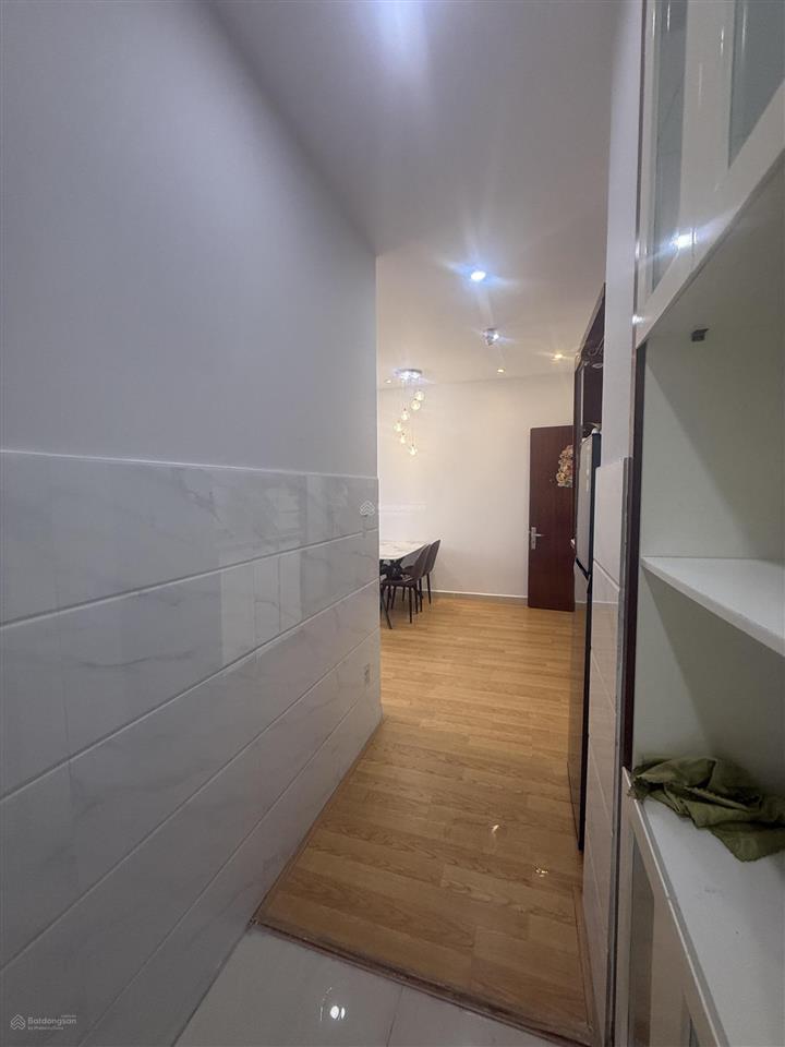 Cần cho thuê căn hộ topaz elit nhà trống 79m2  2wc  2wc, giá 10.5tr/th,  0906 694 ***