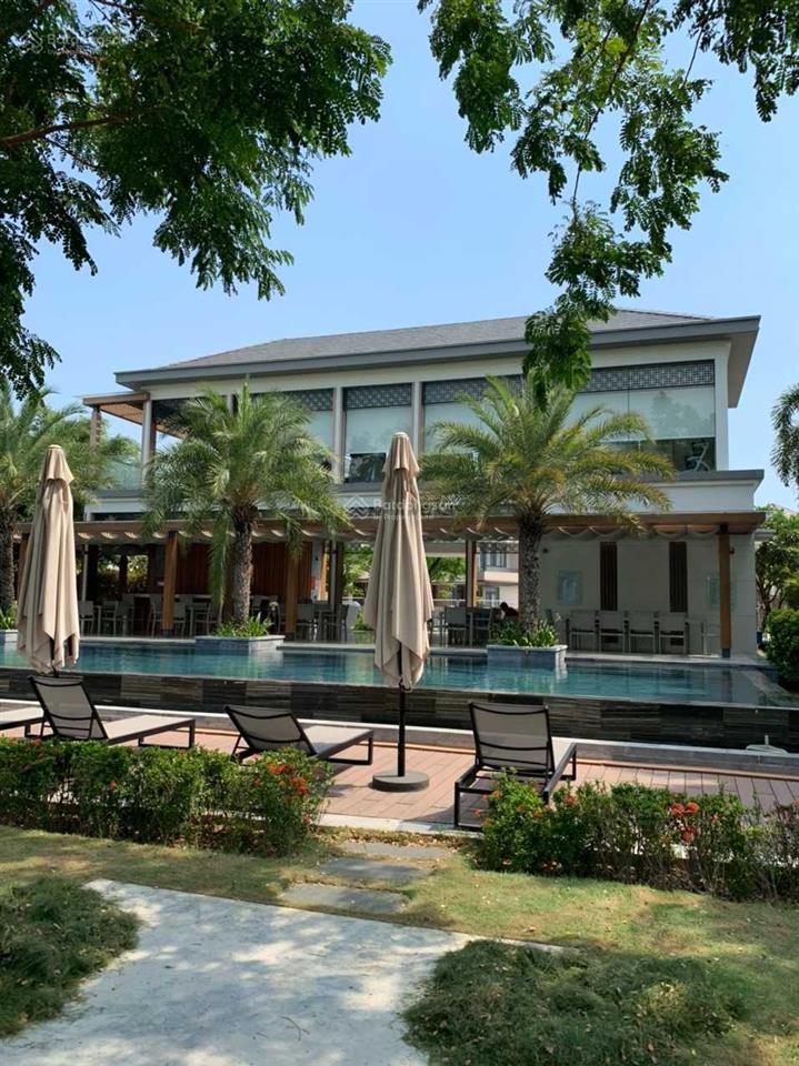 Cho thuê bt nine south dt 7 x 20m full nt cao cấp 4pn giá 25 tr/th,  0909 904 ***