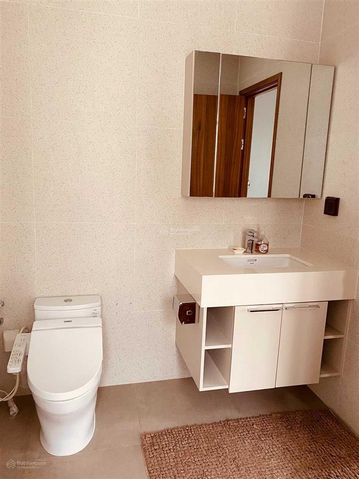 Chính chủ cho thuê bt lavila đầy đủ nội thất 4pn 4 wc, giá 23 tr/th,  0909 904 ***