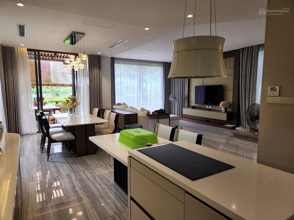 Cho thuê bt nine south kdc ven sông 7 x 20m full 4pn giá 23 tr/th,  0909 904 ***