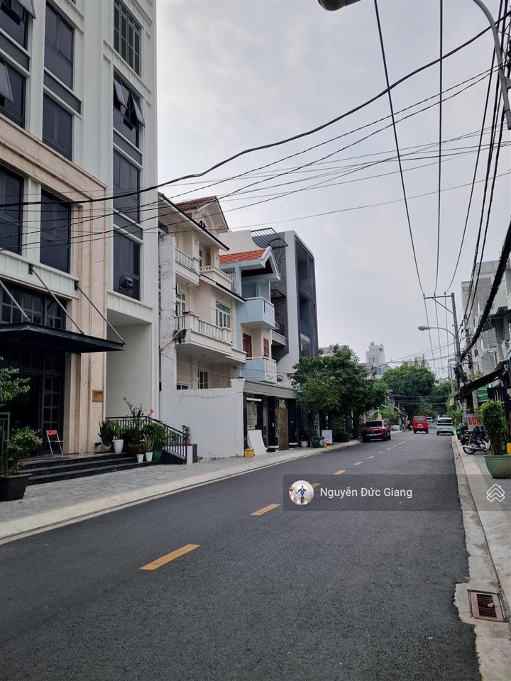 Bán nhà mặt tiền đường 45 gần lâm văn bền, diện tích 5m x 20m, trệt 3 lầu, 10 phòng, 10 wc, sổ hồng
