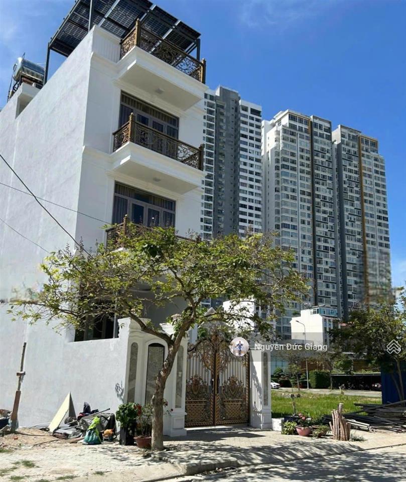 Bán đất mặt tiền đường đào trí, phú thuận, quận 7, view sông sài gón, dt 5x18.7, giá 75đ/m2