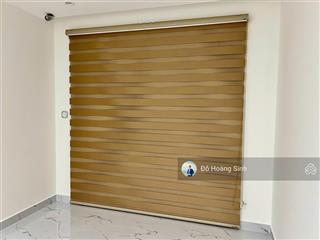 Duy nhất 1pn + glory heights sẵn rèm giá chỉ 5.5 triệu/tháng.  ngay 0901 002 *** mr. sinh