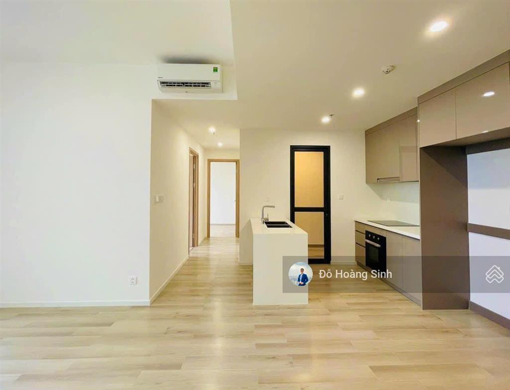Bán gấp 2pn masteri centre point giá chỉ 4,2 tỷ view thoáng 0901 002 *** mr sinh