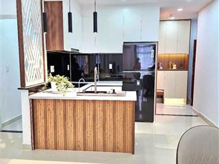 Gấp. chủ gửi bán gấp trong tháng căn hộ sky garden, 3pn, nội thất cao cấp, giá 5,5 tỷ