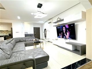 Gấp. duy nhất căn hộ bán tại happy valley, 135m2, lầu cao, nội thất cao cấp, giá 9,5 tỷ