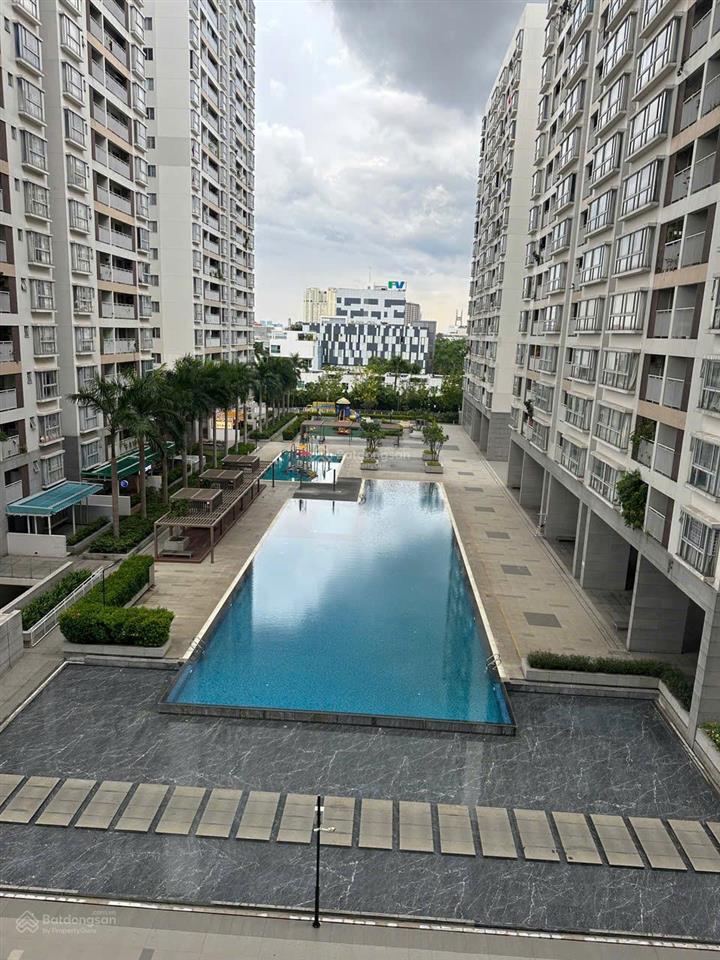 Gấp. chủ gửi bán gấp trong tháng căn hộ 117m2 scenic valley 1 view trực diện hồ bơi, giá 9, 3 tỷ