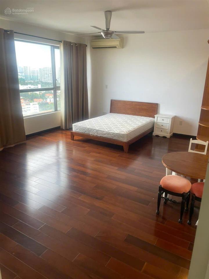 Gấp. chủ nhà thiện chí gửi bán gấp penthouse the panorama phú mỹ hưng, 312m2, giá 37,5 tỷ
