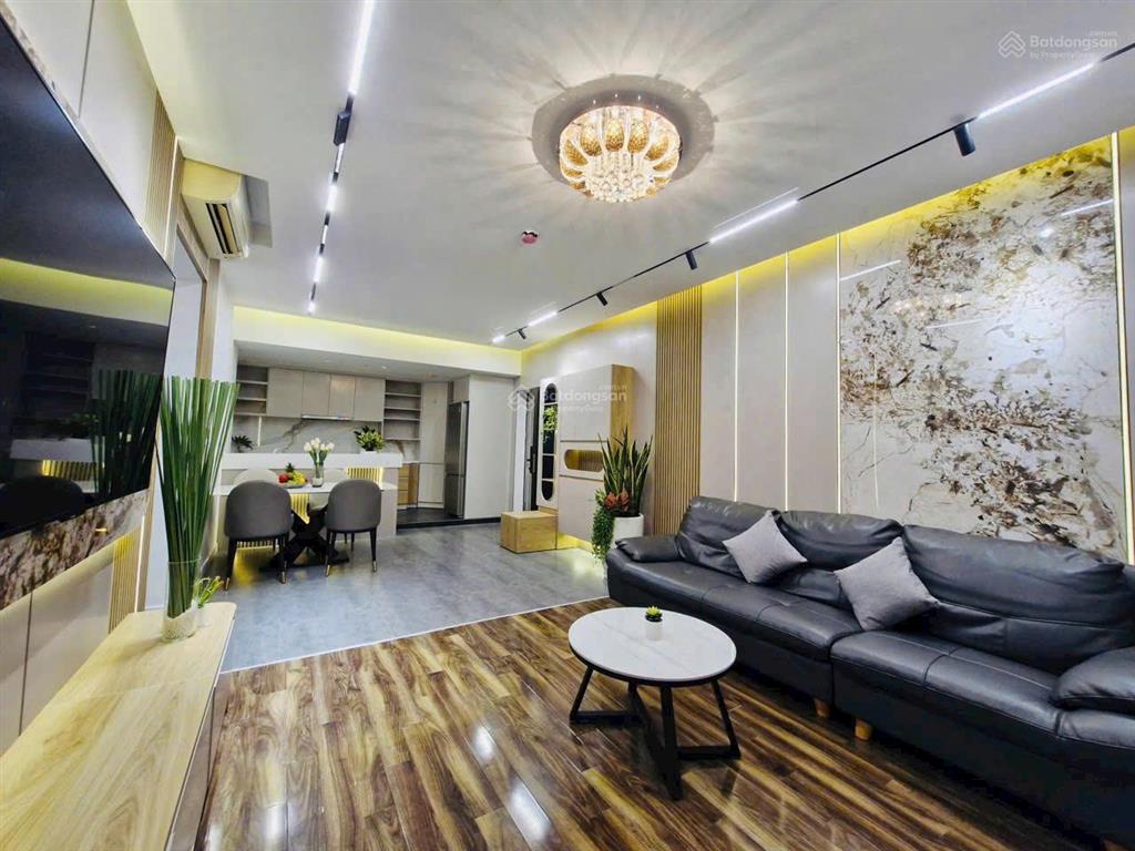 Gấp. chủ gửi bán gấp trong tháng căn hộ happy valley pmh, căn góc, view sông, 100m2 8,6 tỷ
