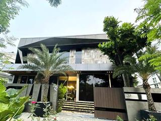 Gấp. chủ thiện chí gửi bán gấp biệt thự đơn lập có hồ bơi hưng thái 2 phú mỹ hưng giá 119 tỷ