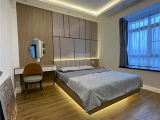 Gấp. chủ gửi bán gấp căn hộ mỹ phước, 108m2, 3pn, nội thất cao cấp, có thang máy, giá 7,990 tỷ