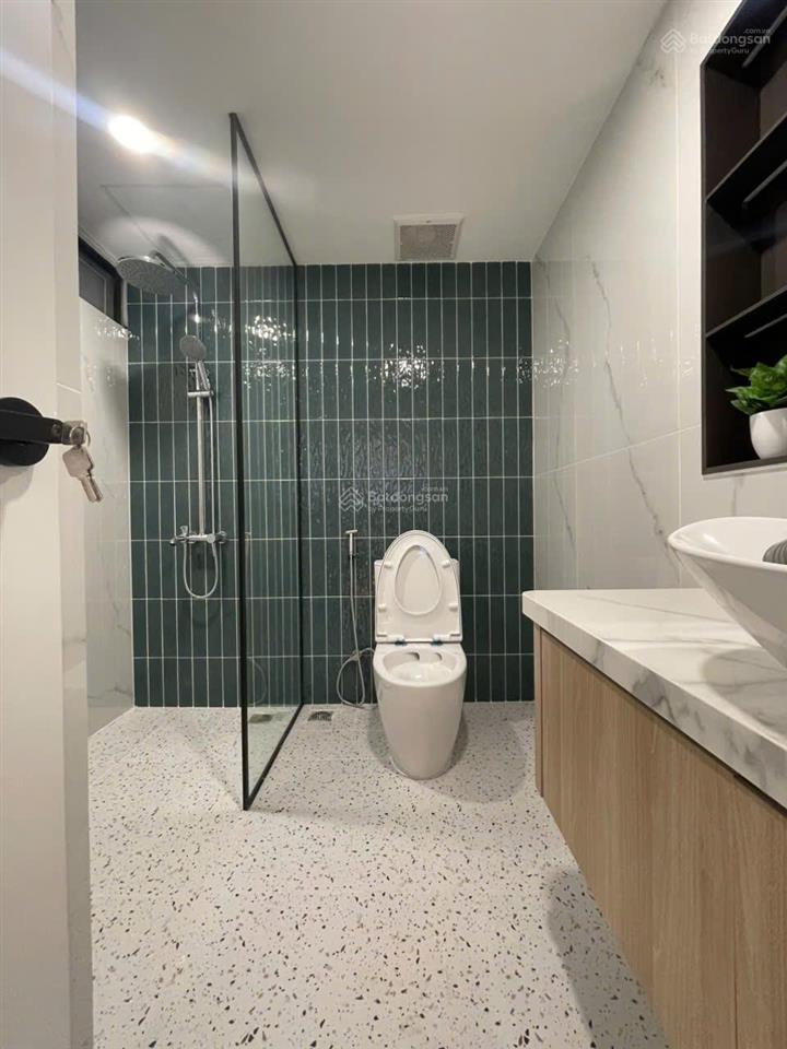 Gấp. chủ gửi bán gấp căn hộ mỹ phước, 108m2, 3pn, nội thất cao cấp, có thang máy, giá 7,990 tỷ