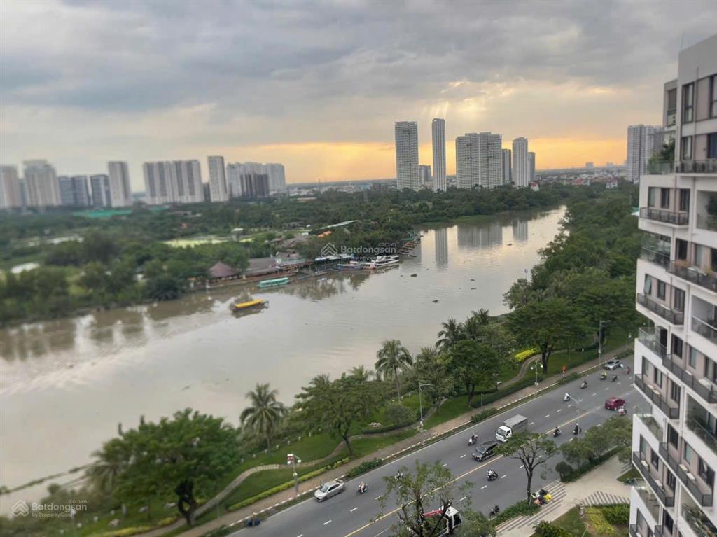 Gấp. chủ thiện chí bán gấp căn hộ 3pn view sông lầu cao chung cư panorama pmh giá 20 tỷ