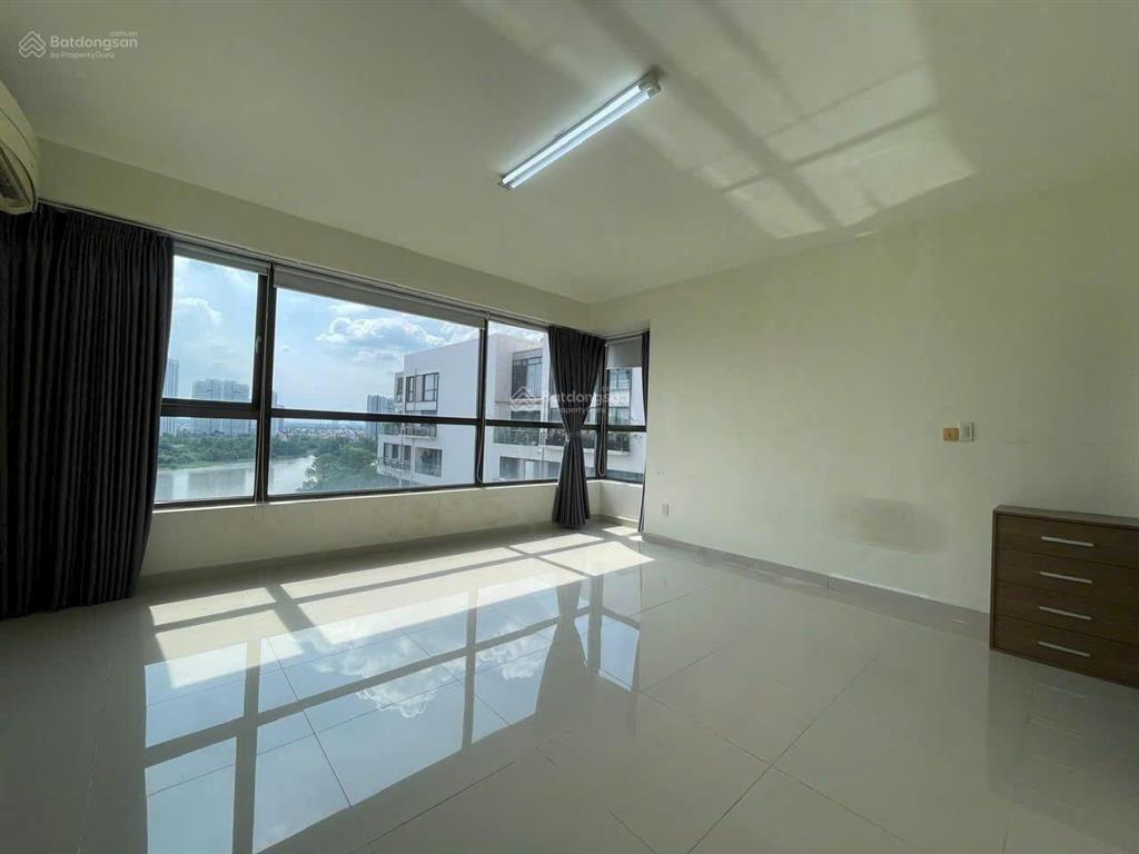 Gấp. chủ thiện chí bán gấp căn hộ 3pn view sông lầu cao chung cư panorama pmh giá 20 tỷ