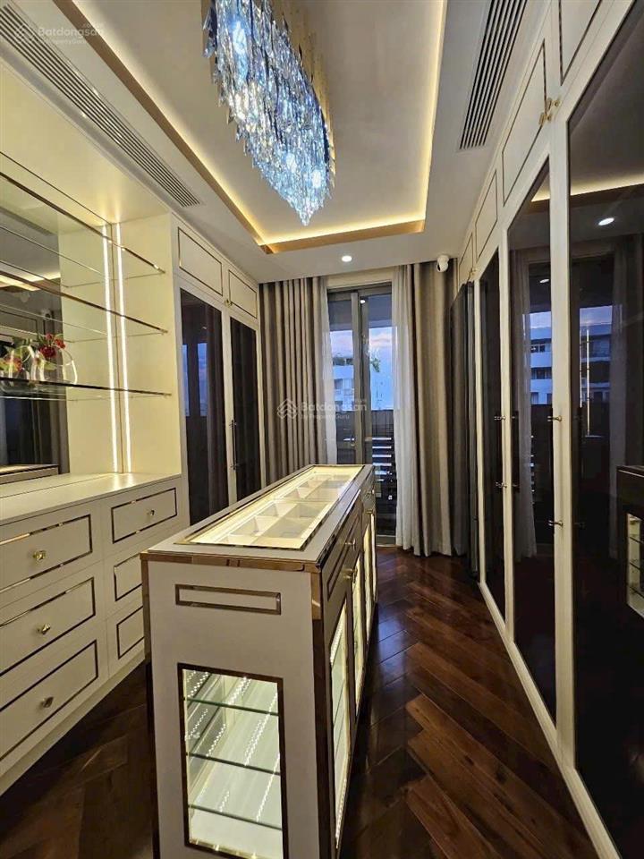 Bán căn hộ riverpark premier nội thất đẹp, có hđ thuê sẵn.  0901 764 ***