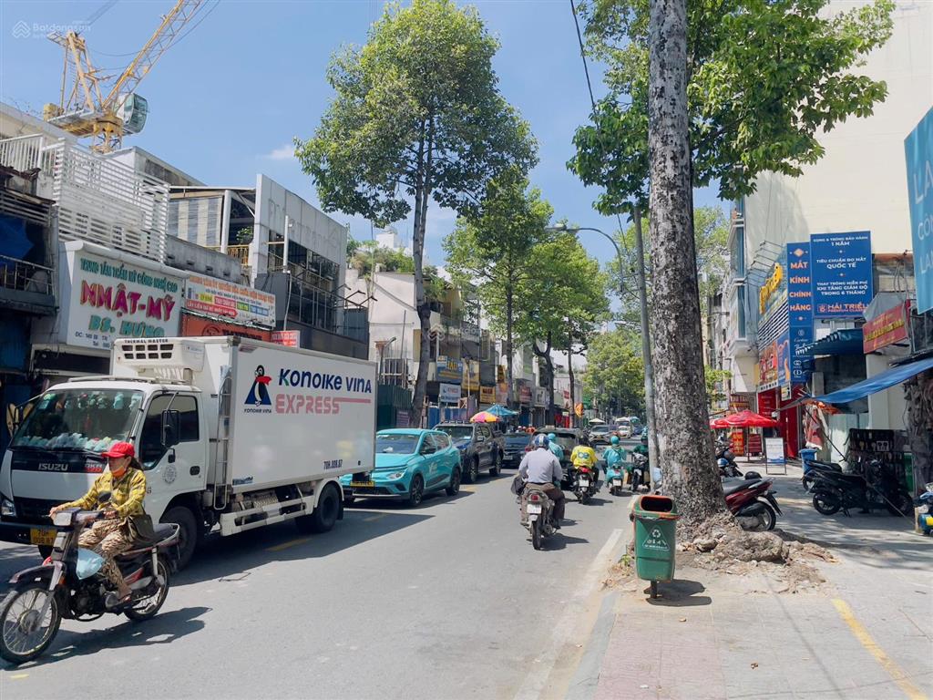 Giảm giá bán nhanh nhà góc mặt tiền số 147c trần quang khải, phường tân định, quận 1, tp. hcm